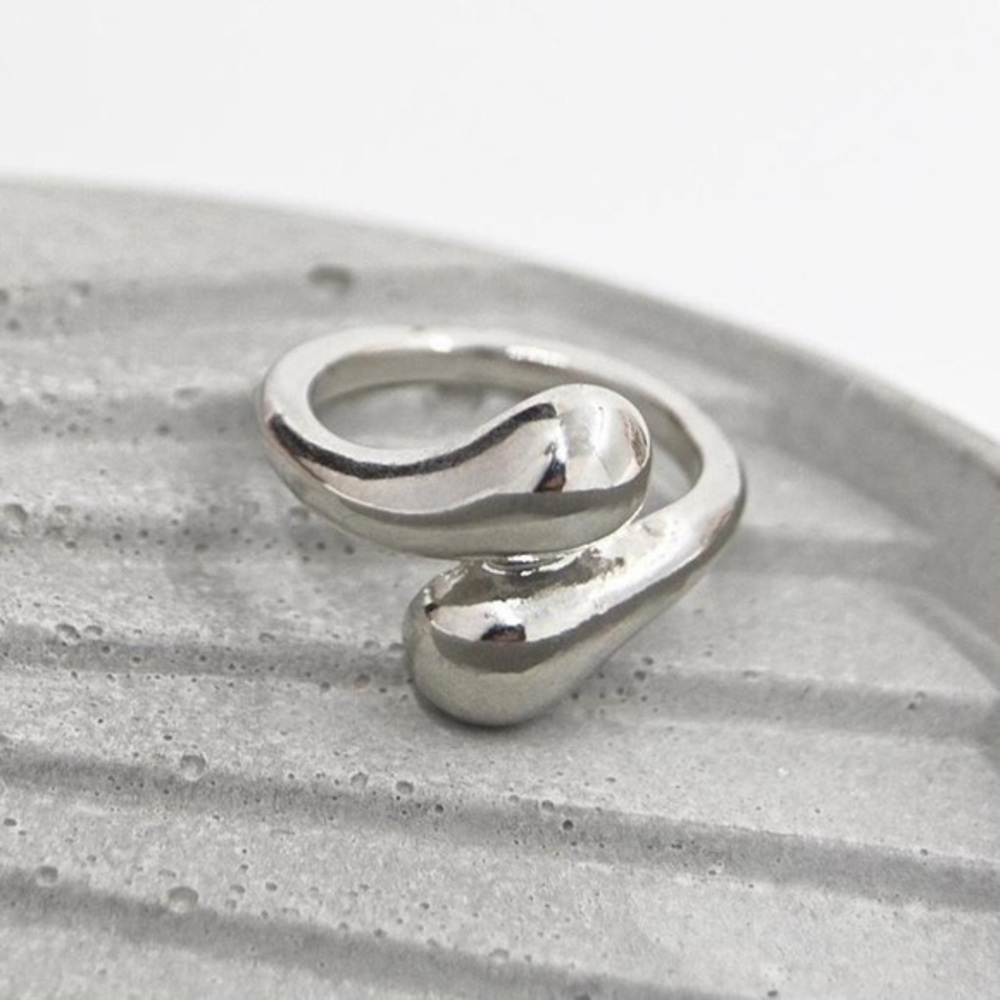 Silver Water Drop Ring